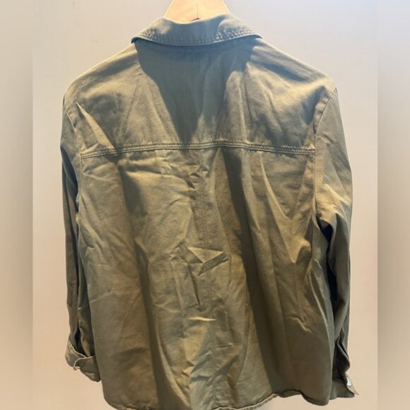 Divided by H&M Olive Green Shacket Shirt Jacket Lightweight – Size Medium - Picture 4 of 6